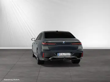 740d xDrive M Sport Pro|AHK|SkyLounge