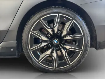 M760e xDrive Lim. M Sport T O P Ausstattung !!