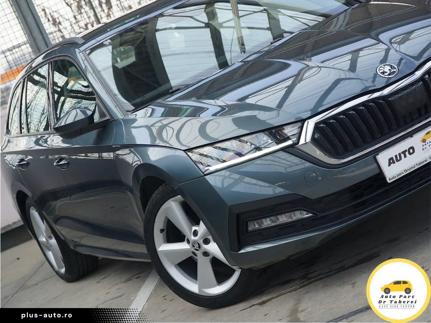 Skoda Octavia Style 2.0 TDI DSG  ACC  senzori  LED