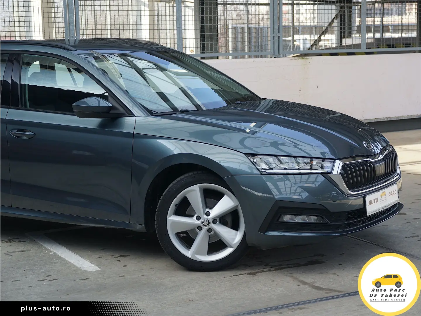 Skoda Octavia Style 2.0 TDI DSG  ACC  senzori  LED