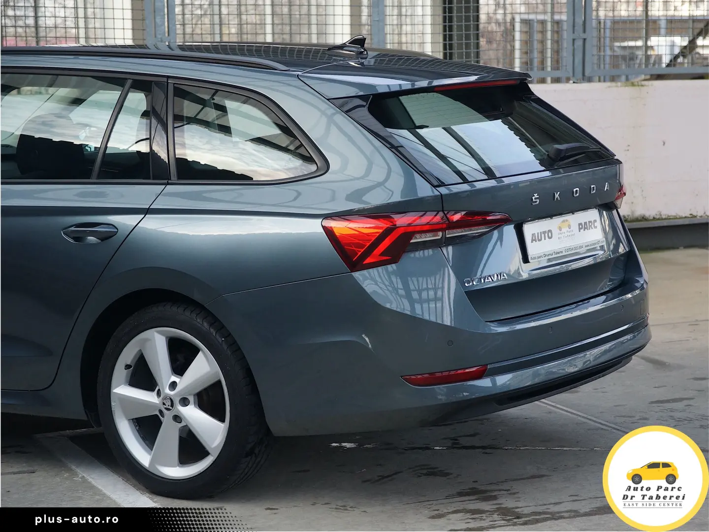 Skoda Octavia Style 2.0 TDI DSG  ACC  senzori  LED