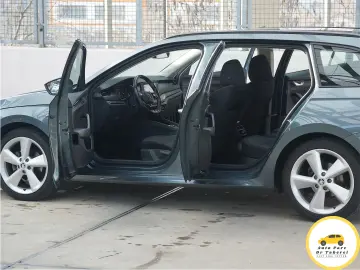 Skoda Octavia Style 2.0 TDI DSG  ACC  senzori  LED