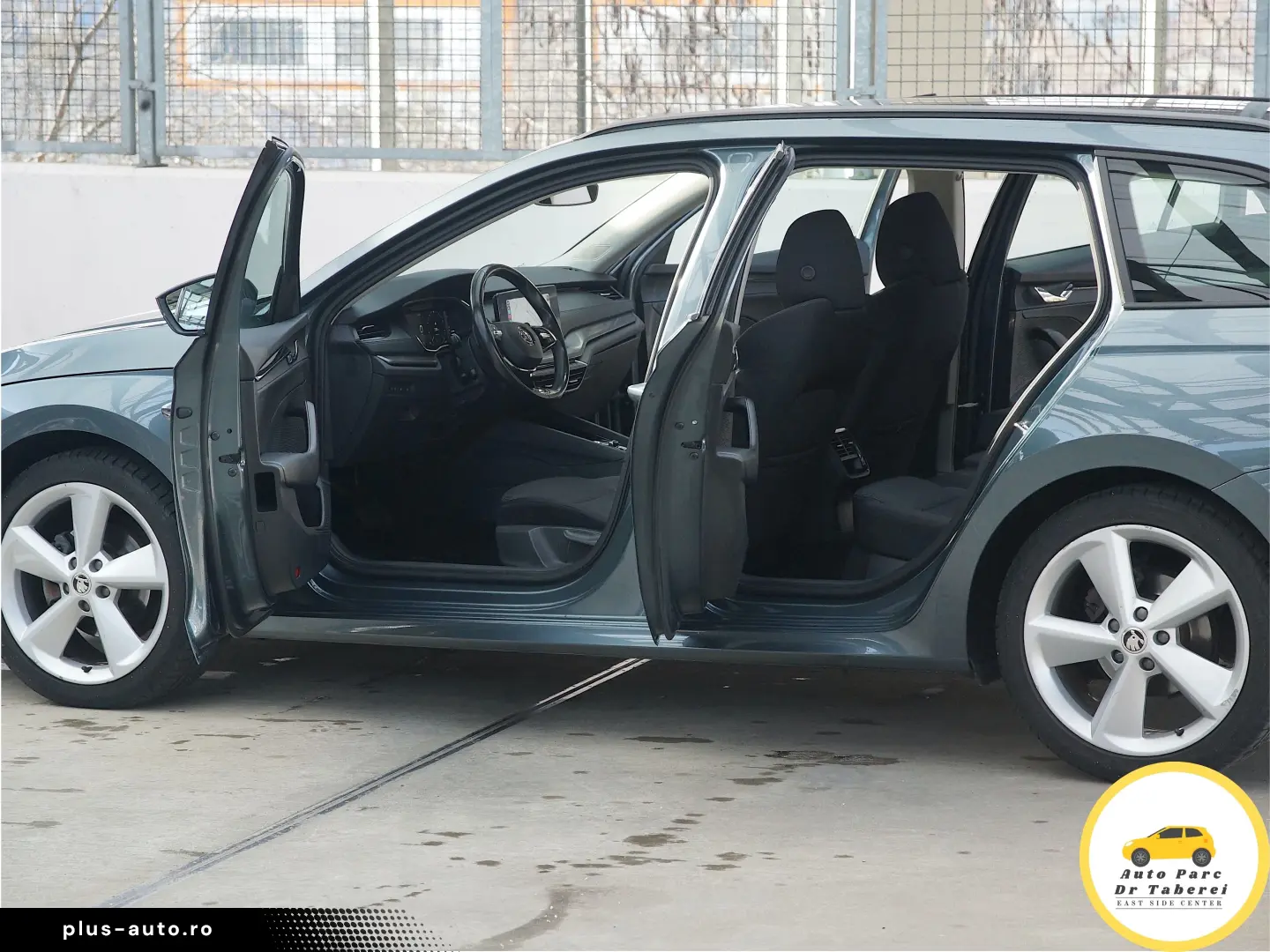 Skoda Octavia Style 2.0 TDI DSG  ACC  senzori  LED