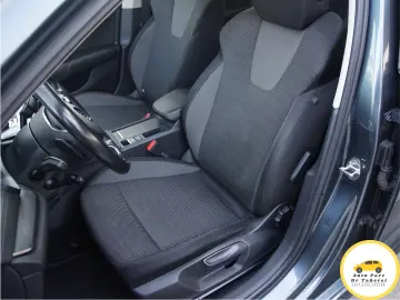 Skoda Octavia Style 2.0 TDI DSG  ACC  senzori  LED