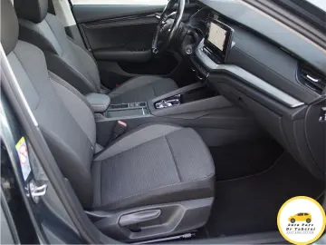 Skoda Octavia Style 2.0 TDI DSG  ACC  senzori  LED