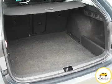 Skoda Octavia Style 2.0 TDI DSG  ACC  senzori  LED