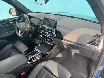 BMW X3 xDrive 2.0
