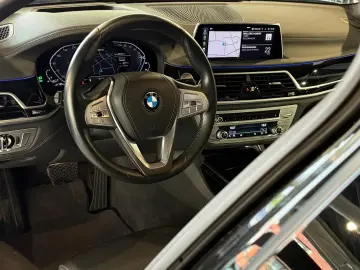 745e Lang  xDrive *PanoSKY*Laser*H&K*HUD*Massage