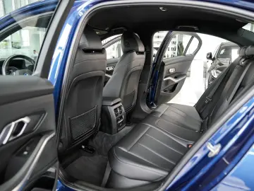 320e Sport Line Leder Kamera
