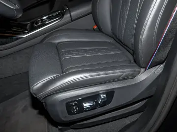 X7 xDrive40i M Sport HUD PANO ACC RFK NAVI LED
