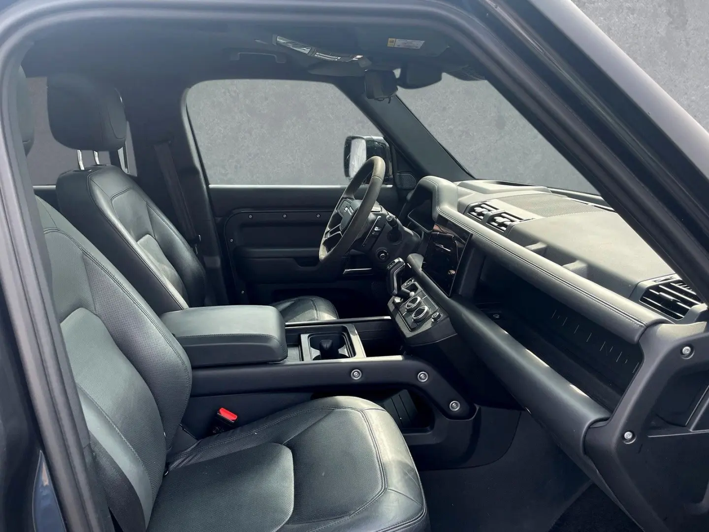 Defender 110  P525 V8 Carpathian Edition AHK SD