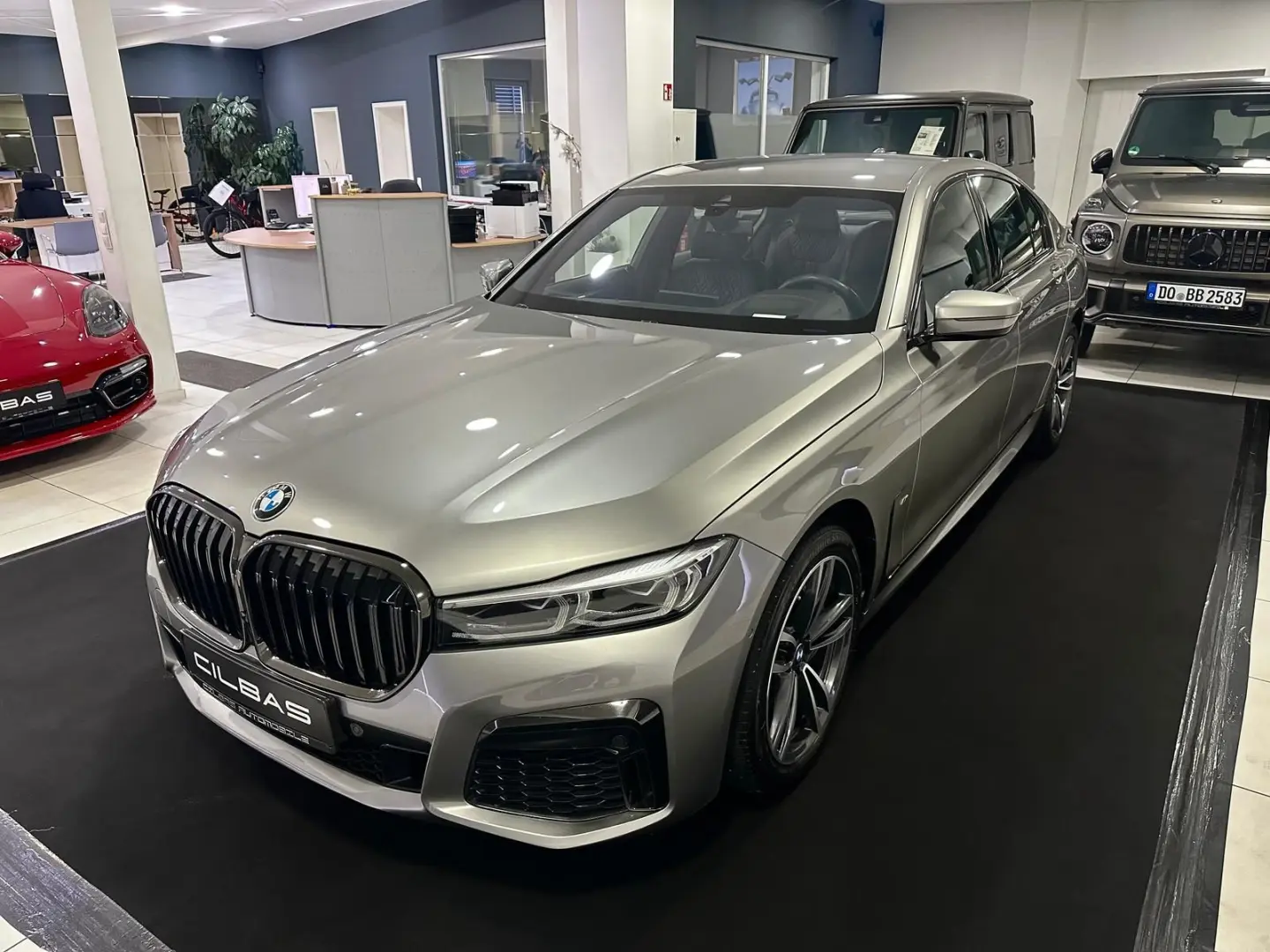 750 i xDrive M Sport *LED*MASSAGE*HUD*SHADOW*KAM