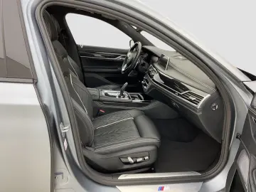750Li xDrive Limousine M Sport Standheizung