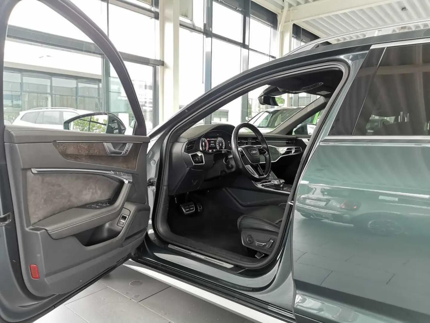 A6 Allroad Avant Navi/AHK/HuD/B&O