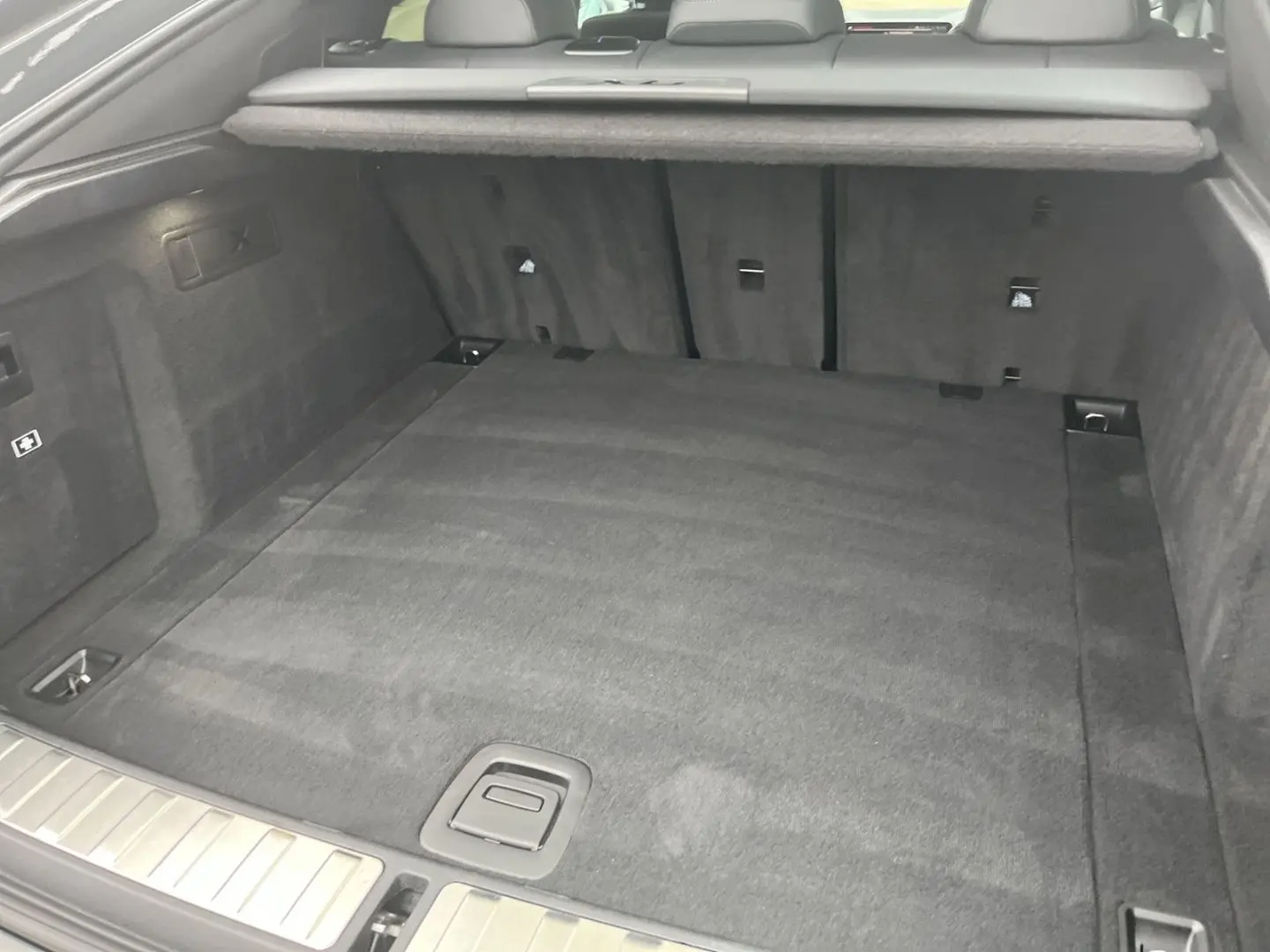 X6 40d M Sport/Laserlicht/HUD/AD/StandHZG/AHK