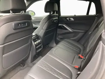 X6 30d M SPORT DAProf StdHzg Pano AHK KomfSi 22