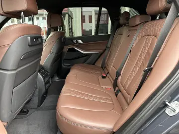 X5 xDrive45e PHEV M-Paket Aut.