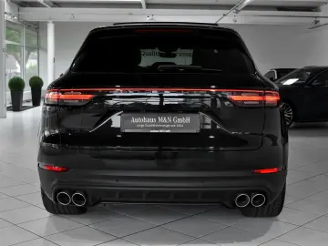 Cayenne S Softclose* Matrix LED* BOSE*