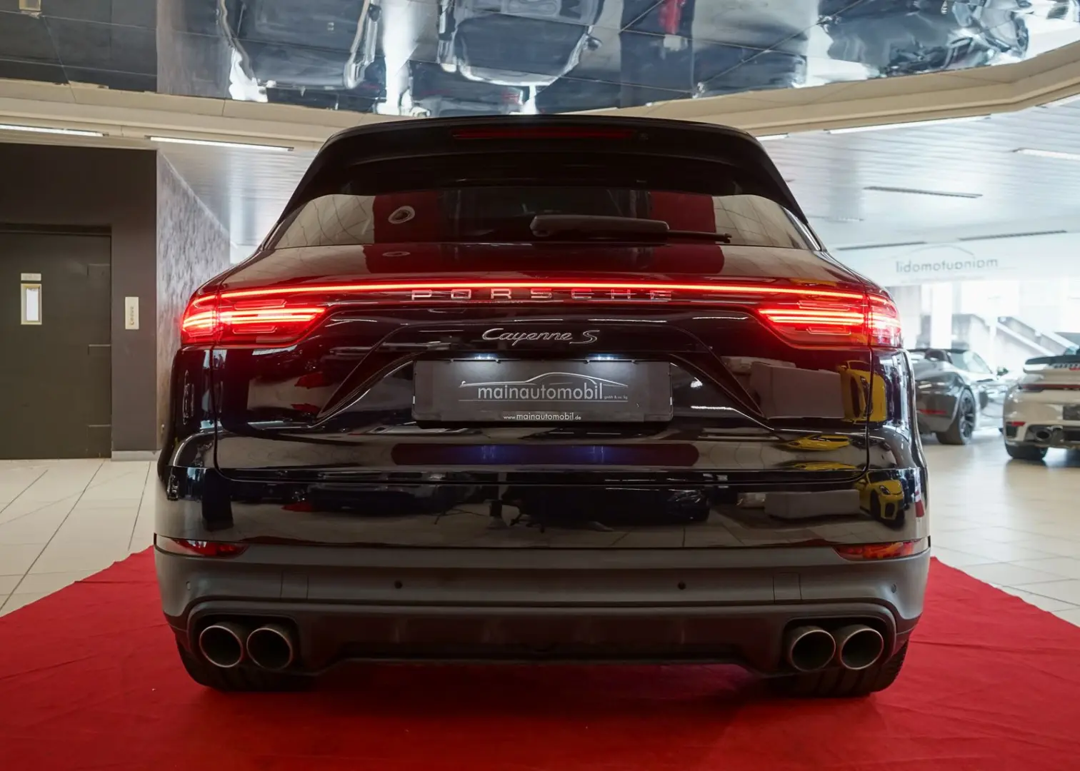 Cayenne S PDLS+ ACC AHK Pano BOSE