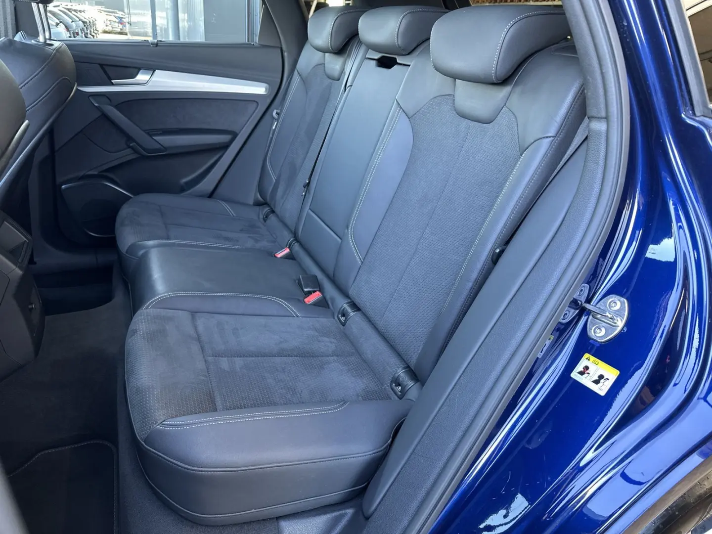Q5 40 TDI Qu S-Line NAV+LED+VCOCKPIT+PANO+19ZOLL