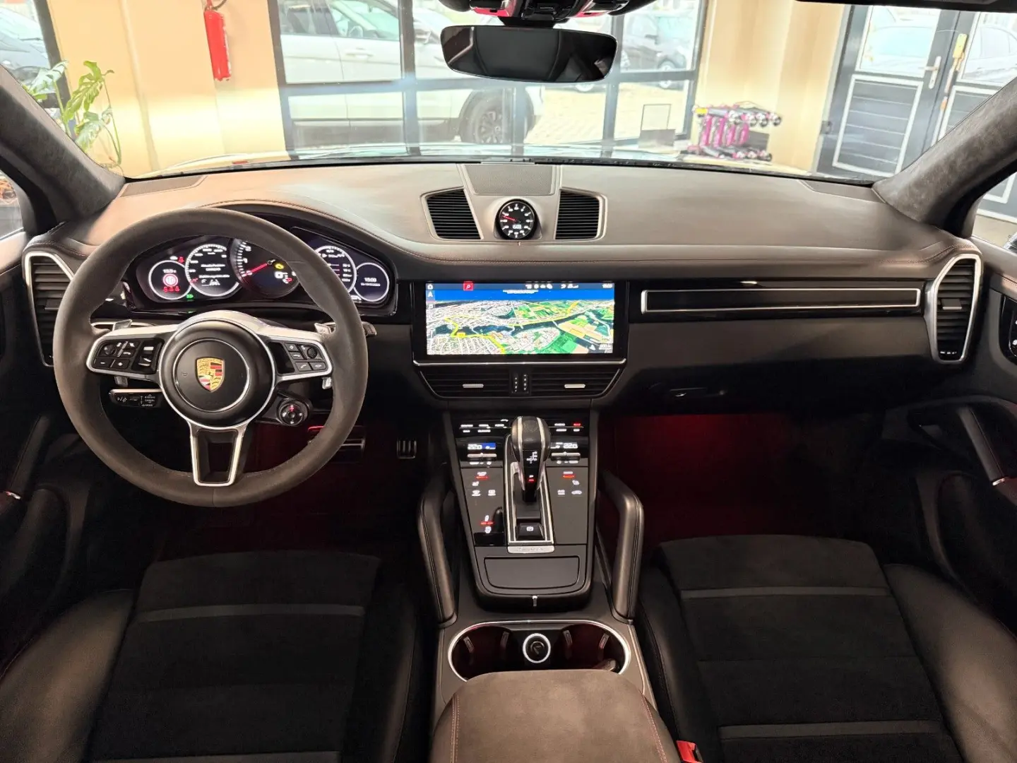 Cayenne GTS TECHART+PANO+AHK+CAM+BOSE+22+LUFT+SH
