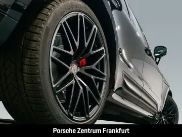 Macan GTS BOSE Sportabgasanlage Panoramadach LED