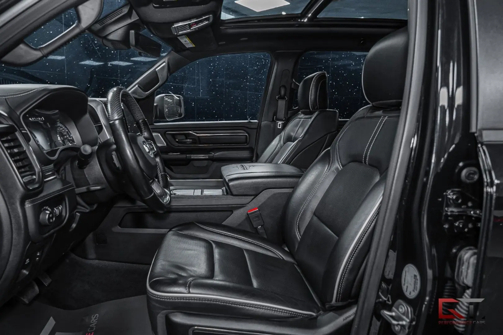 1500 Limited Night Crew Cab
