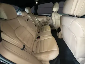 Macan GTS /PANO/CHRONO/BURM/21