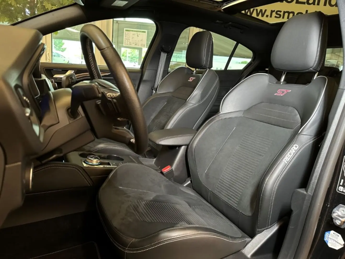 Focus ST+Automatik+Pano+B&O+Kamera+Navi+Key-Free