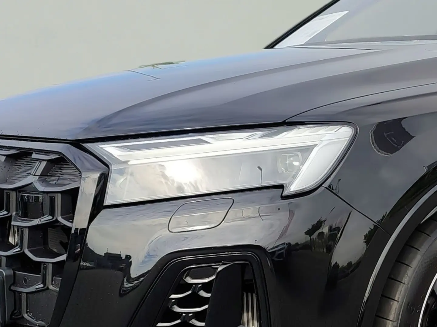 Q7 55 TFSI e quattro S line*Navi*Matrix*Alu*AHK*