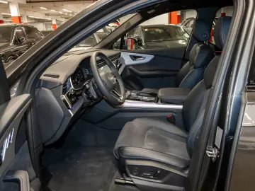 Q7 S line 55 TFSI e quattro tiptronic AHK B&O