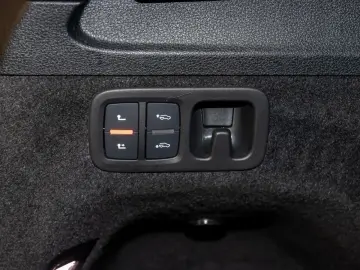 Q7 S line 55 TFSI e quattro tiptronic AHK AIR