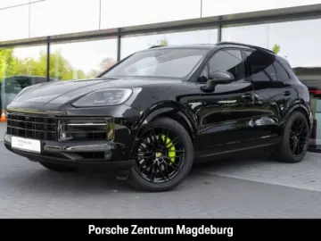 Cayenne E-Hybrid PANO BOSE PASM MATRIX