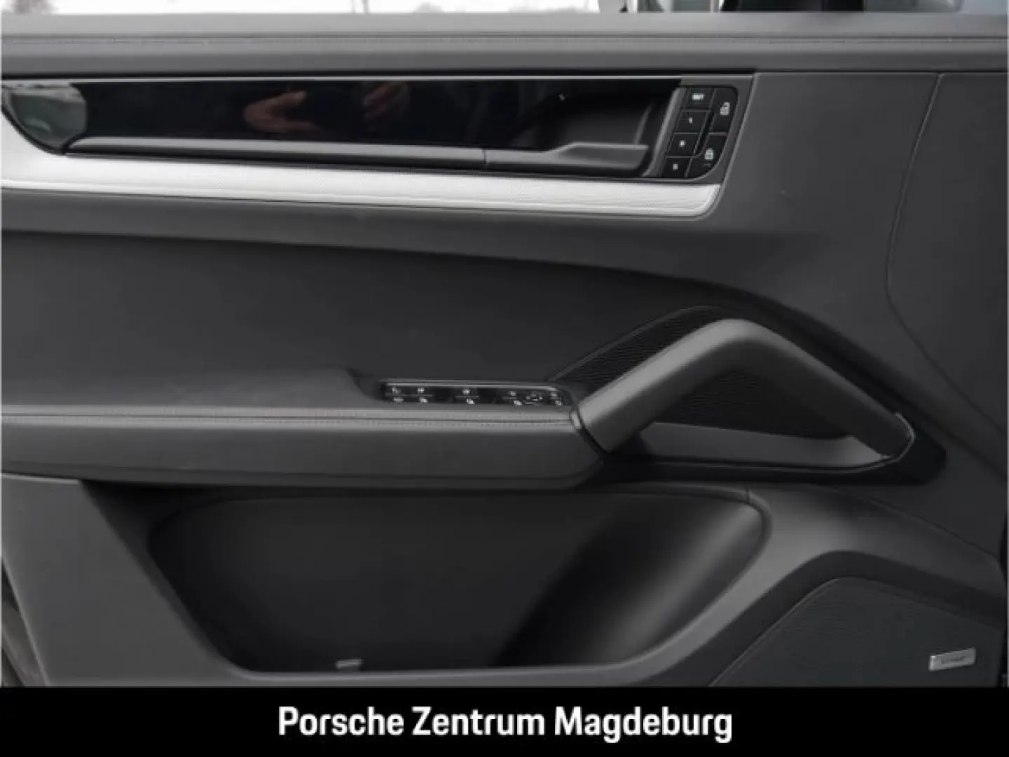 Cayenne E-Hybrid*PANO*BOSE*PASM*MATRIX*