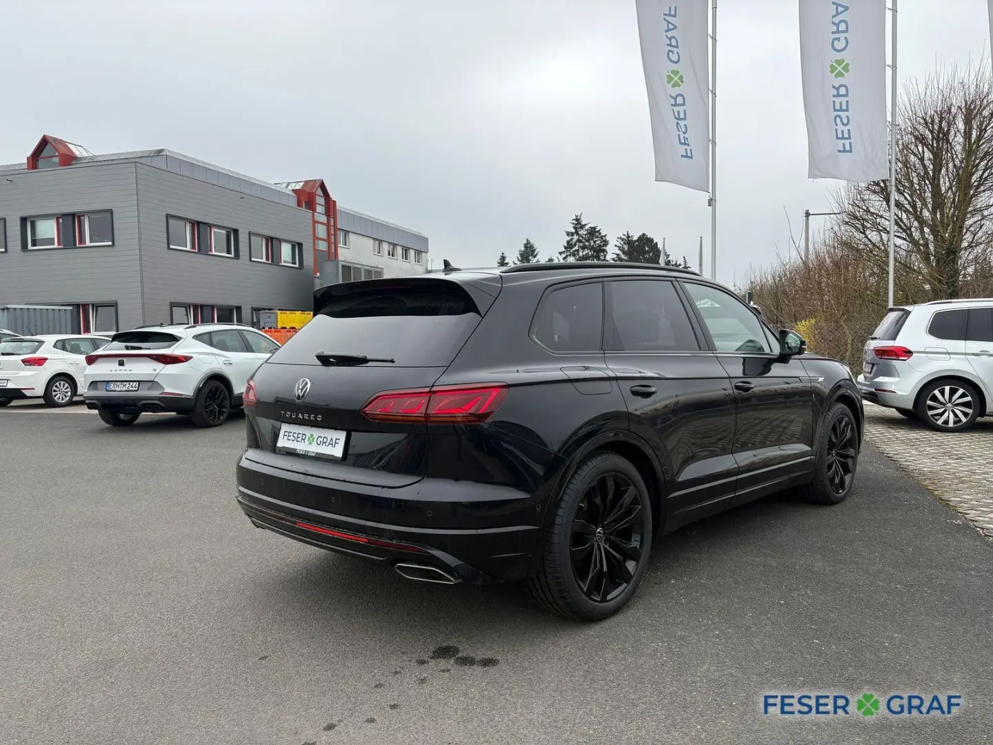 Touareg 3.0 TDI R-LINE HuD IQ-LIGHT PANO LUFTFED