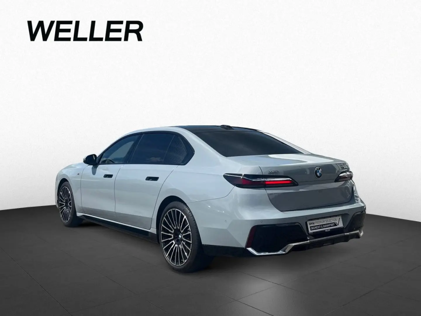 740d xDrive M-Sport SkyLou Found-Ent. Iconic 21