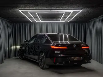 740d xDrive *Sportpaket Pro*Carbon*Innovation