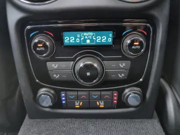 XJ 3.0 V6 AWD R-Sport/2Hd/Pano/360/Sitzlüft./DA