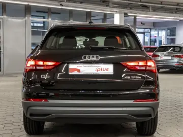 Q3 45 TFSI e LED 360° Kamera Sitzheizung