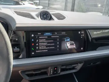 Cayenne E-Hybrid Coupe InnoDrive 21-Zoll AHK