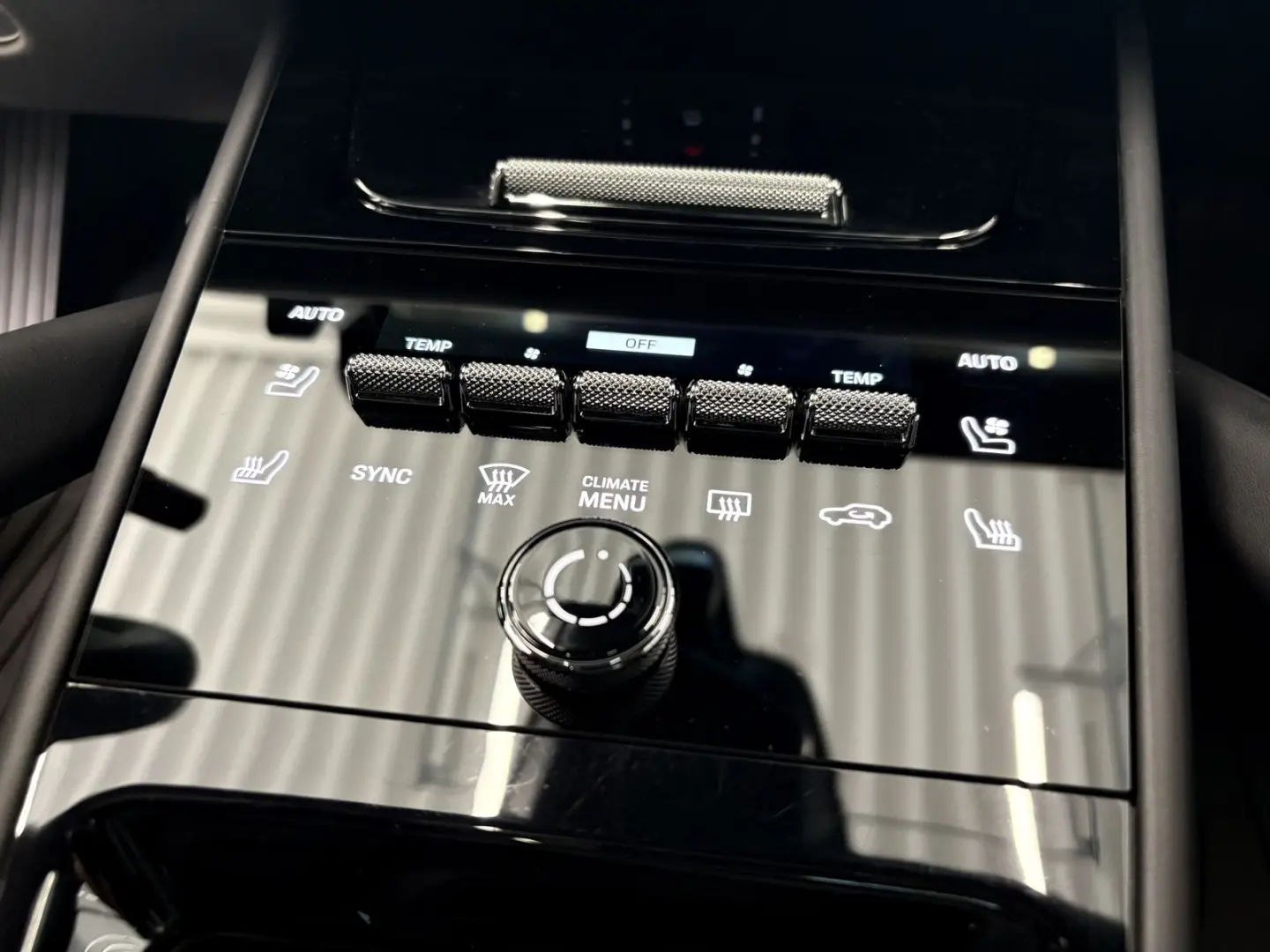 Cayenne Coupe Turbo E-Hybrid