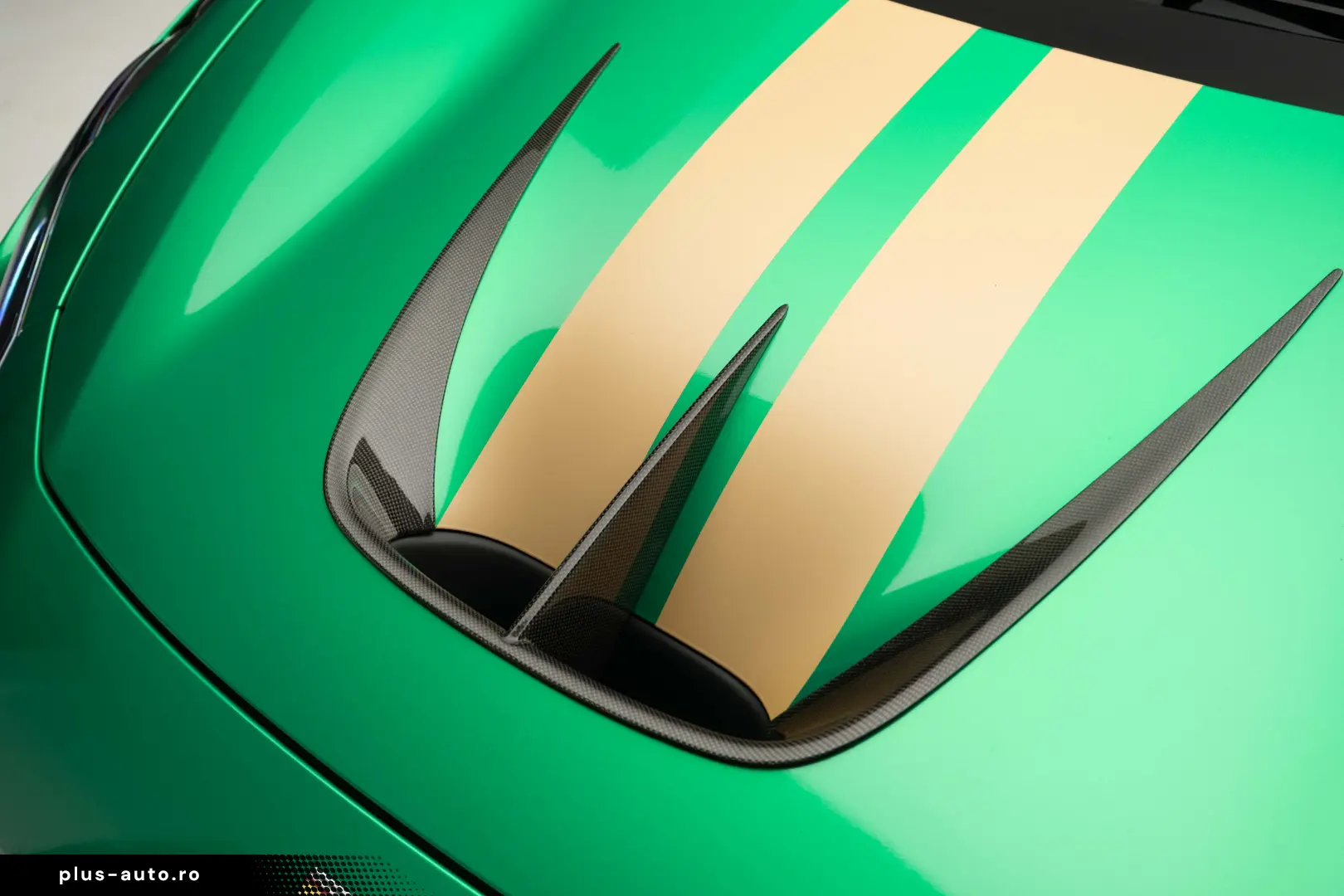 Ferrari F8 Tributo 1016 Industries Pack   NOVITEC