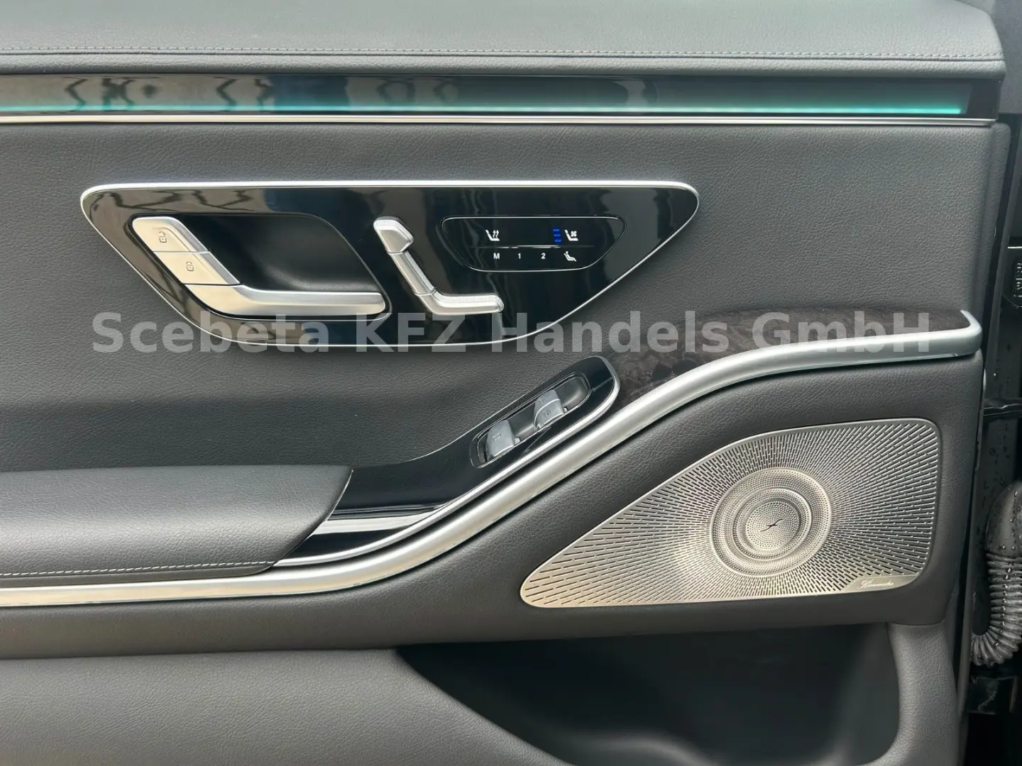 S350d  Lang -HUD-Pano-BelüSitz-Burm-20 Zo AMG