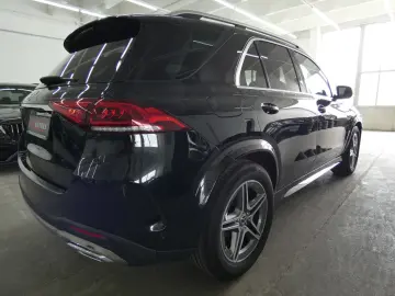 GLE 400 d 4M AMG*PANO*DISTRONIC*MULTIBEAM*NAVI