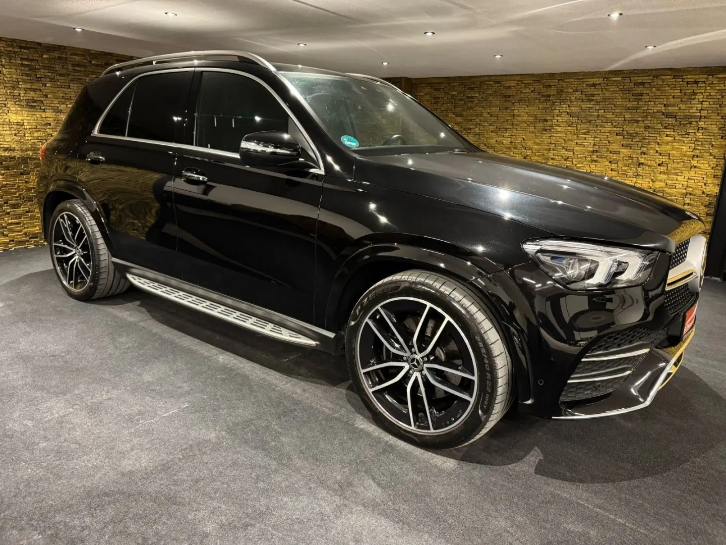 GLE 400 d 4M-AMG-22°- 360°- BUR-Headup-MEM-3,5tA