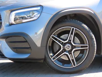 GLB 200 d DCT AMG-Line Pano Memory 7-Sitzer