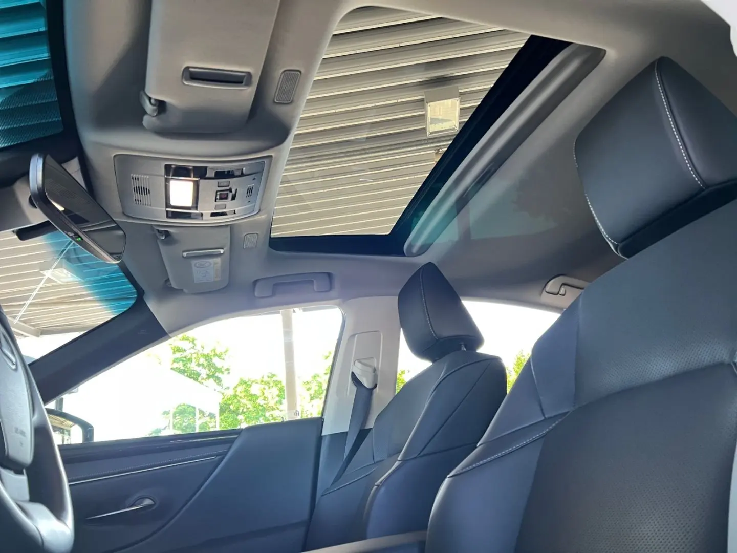 ES 300 h Eco *Bi-LED*ACC*SmartKey*CarPlay*PDC*TW