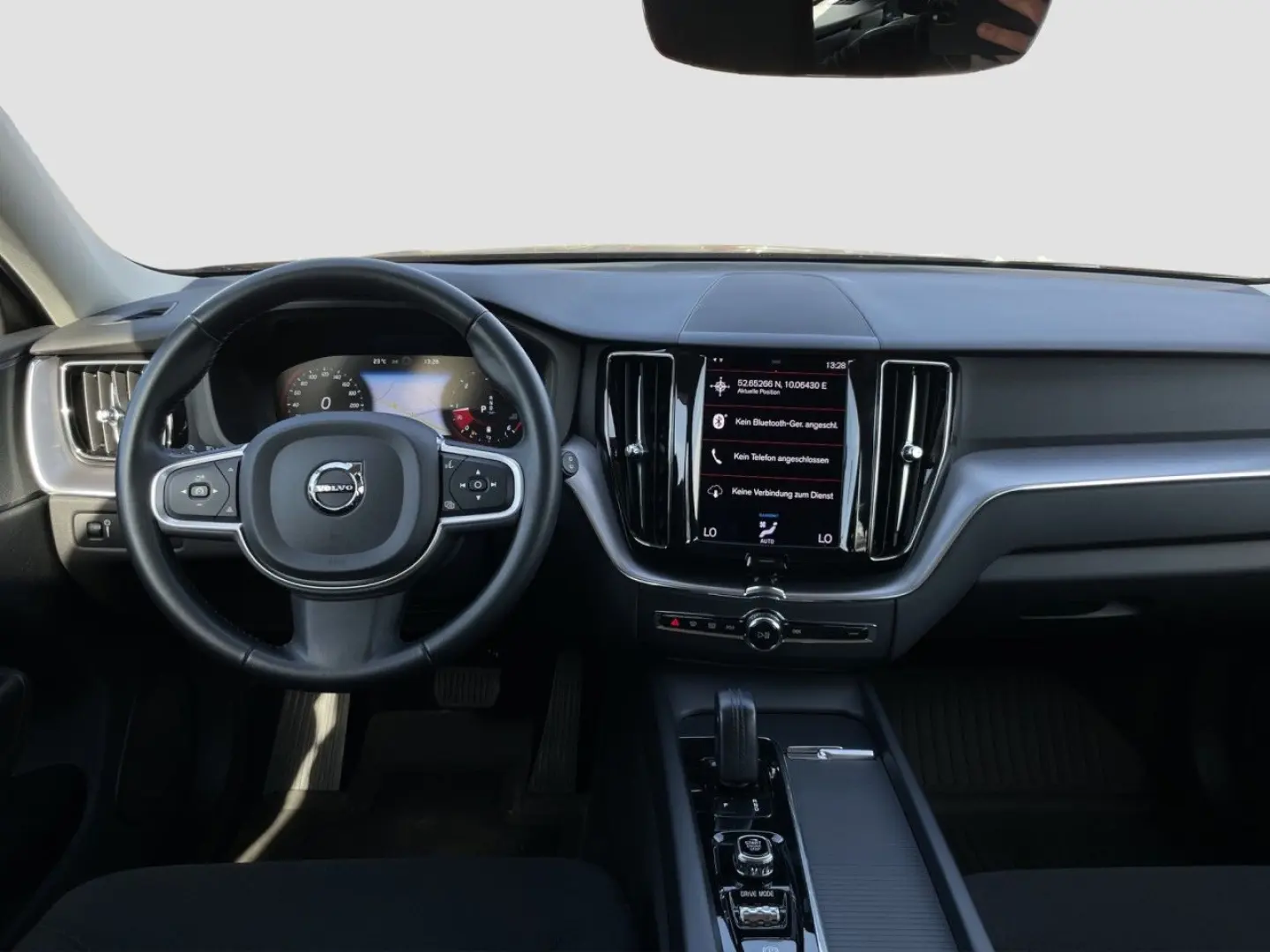 XC60 B4 Momentum Pro AWD/Navi/LED/AHK/Kam/el.HKL