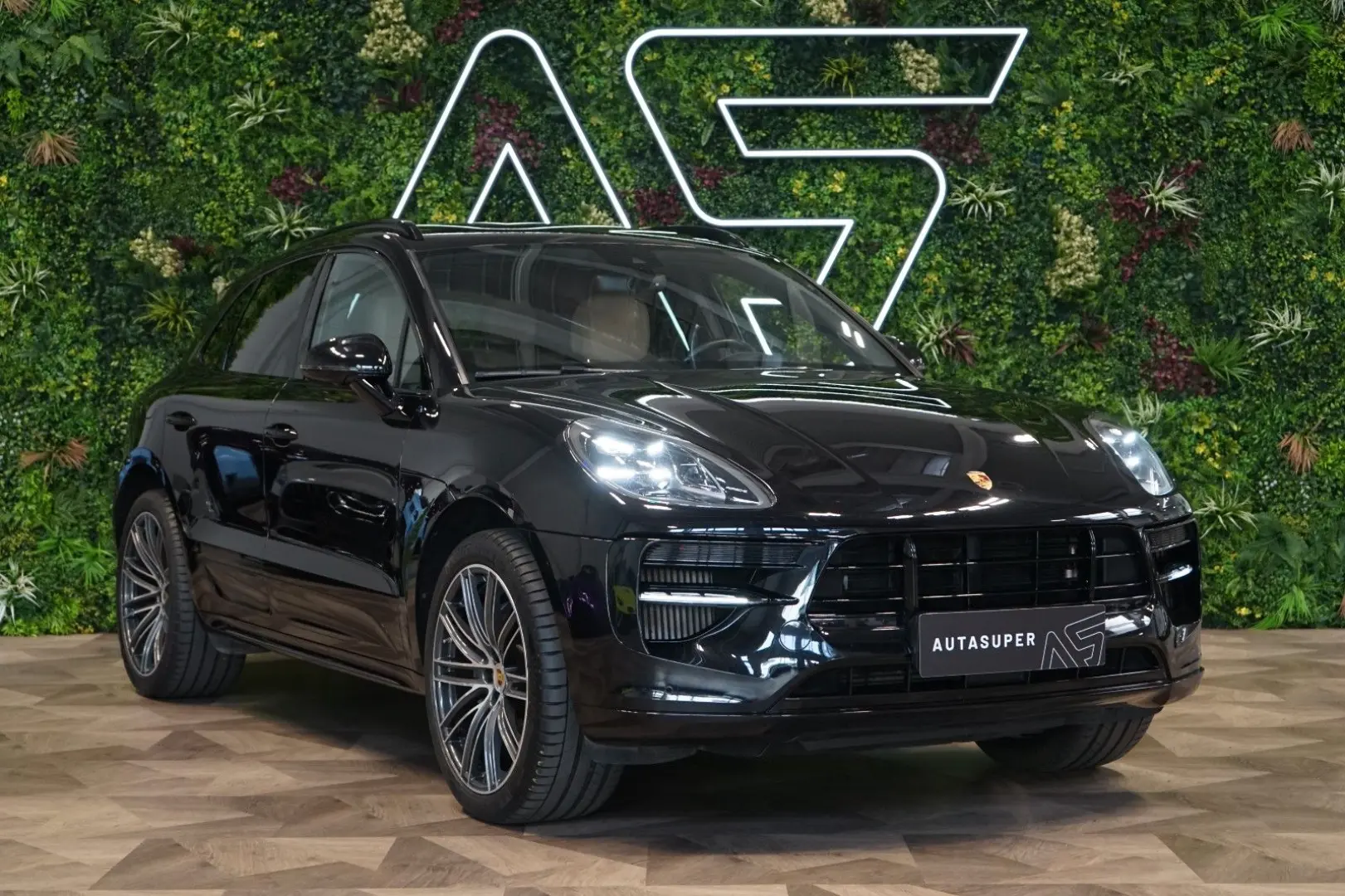 Macan S*260kW*BOSE*PDLS*PASM*TOW*47.438€ NETTO