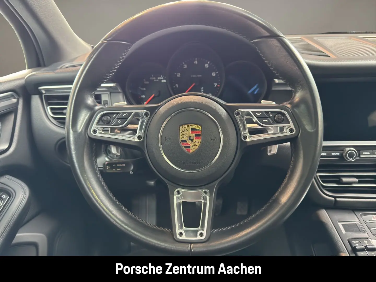 Macan Luftfederung Panorama 20-Zoll Sitzheizung